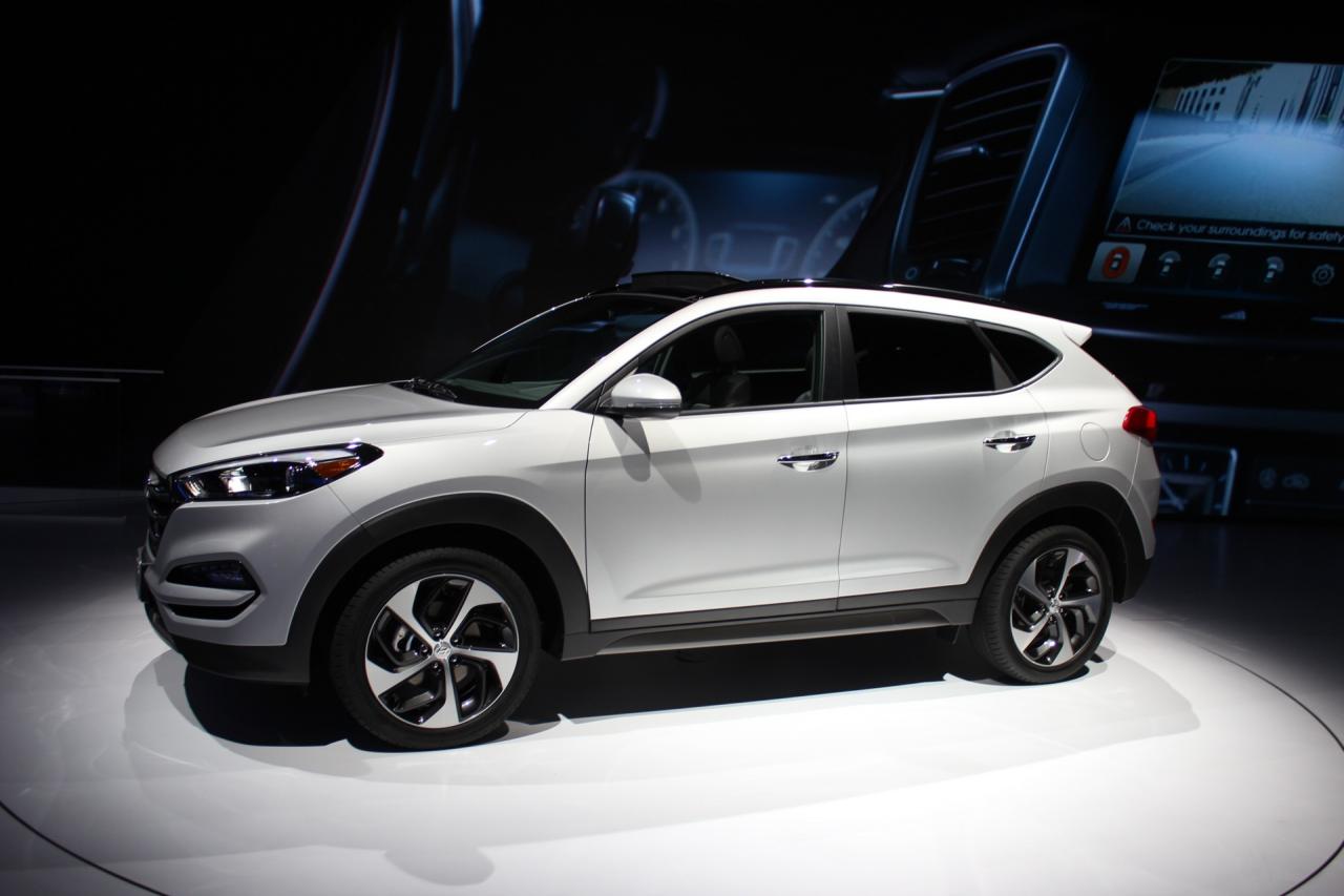 hyundai tucson photo        -