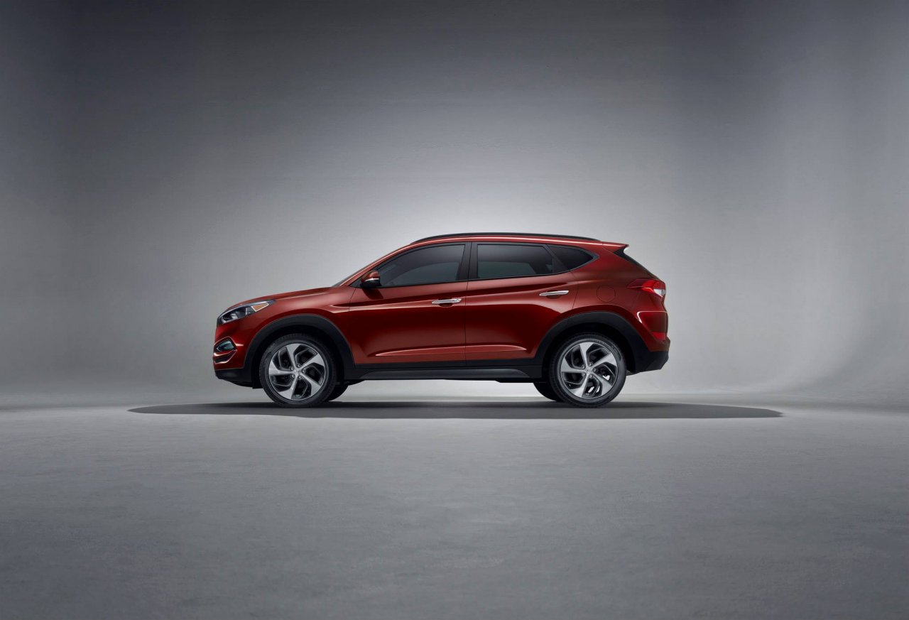 Hyundai Tucson Ruby Wine