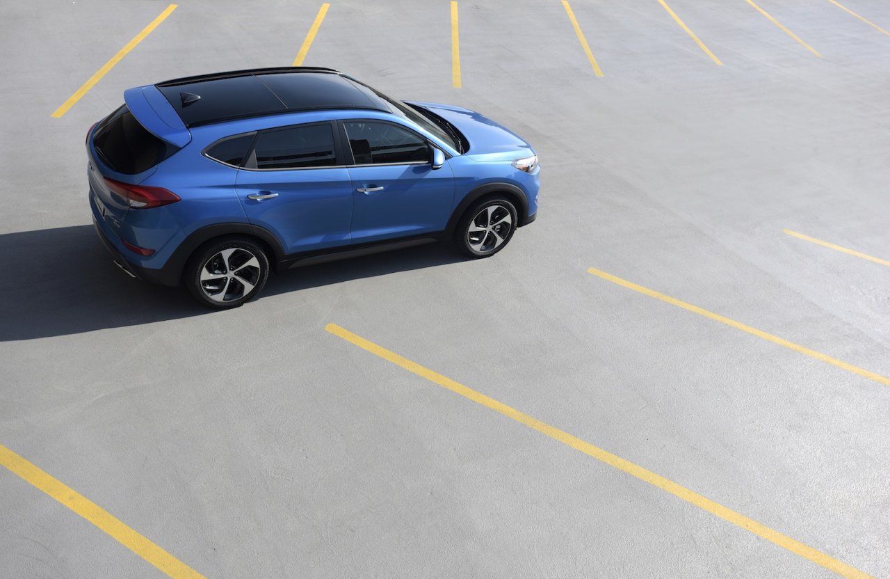 hyundai tucson ara blue 1