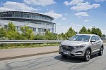 hyundai tucson white sand 1